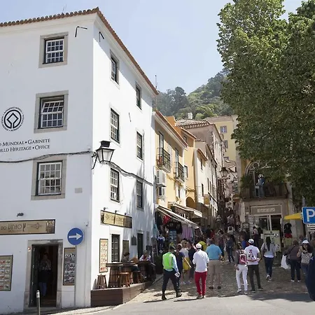 Appartement Lovely In *