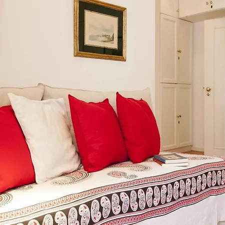 Lovely In Appartement *